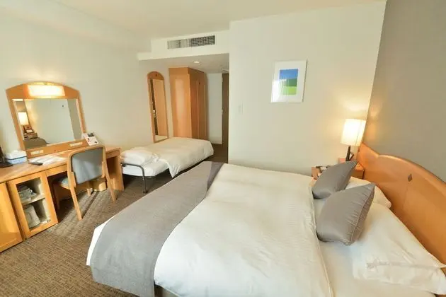 Okayama Koraku Hotel - Oda