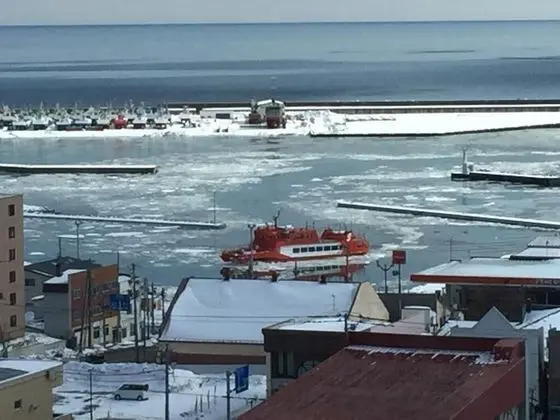 Hotel Okhotsk Palace
