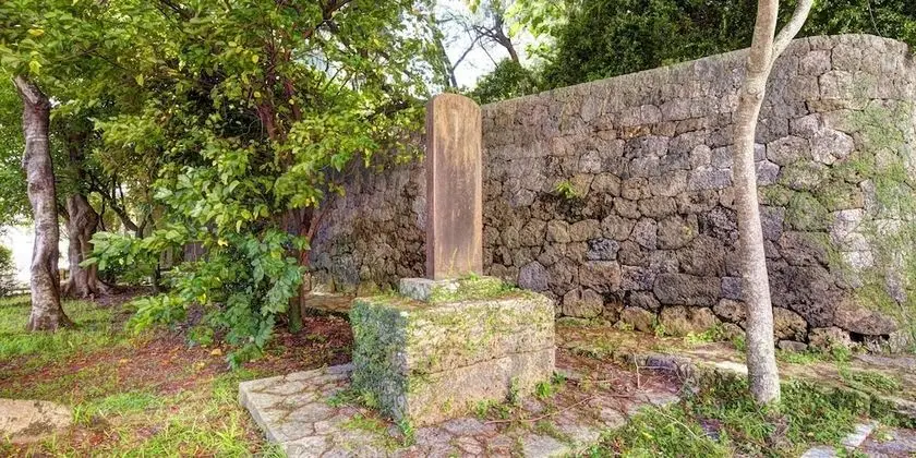 Okinawa Sunplaza Hotel - Dış Mekan