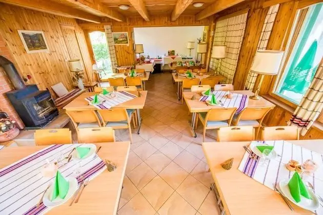 Öko-Park Panzió Kemping és Kalandpark - Yerinde Yemek