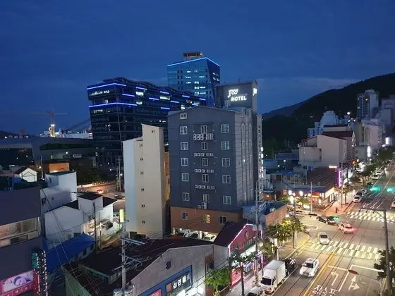 Okpo Business Hotel