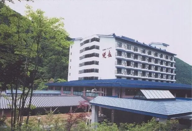 Okuhida Garden Hotel Yakedake - Genel
