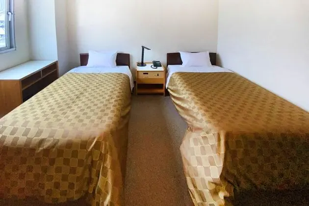 OKUNI ROYAL INN GROUP