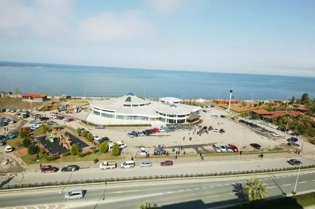 Okutur Hotel
