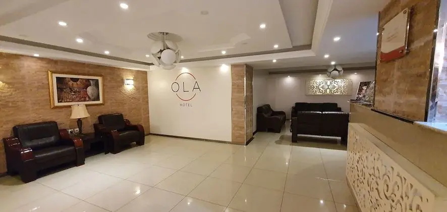 OLA Saryet Al Hamra Hotel Apartments - Lobi