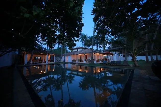 Olanda Private Beach Villa - Havuz