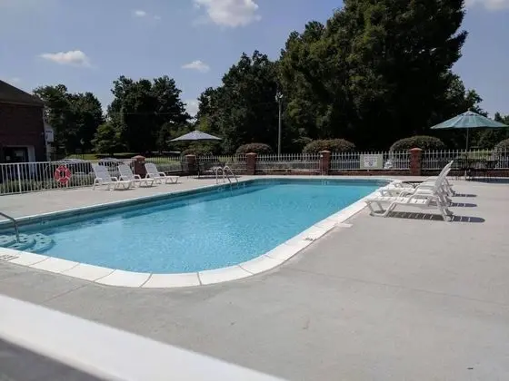 Old Bardstown Inn - Havuz