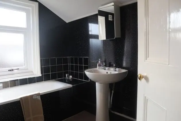Old Barrington Arms Apartments - Banyo Tipleri