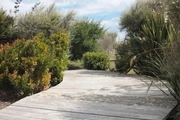 Old Bones Lodge - Dış Mekan