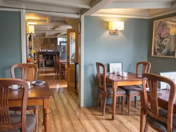 The Old Borough Arms - Yerinde Yemek