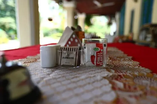 Old British House - Yerinde Yemek