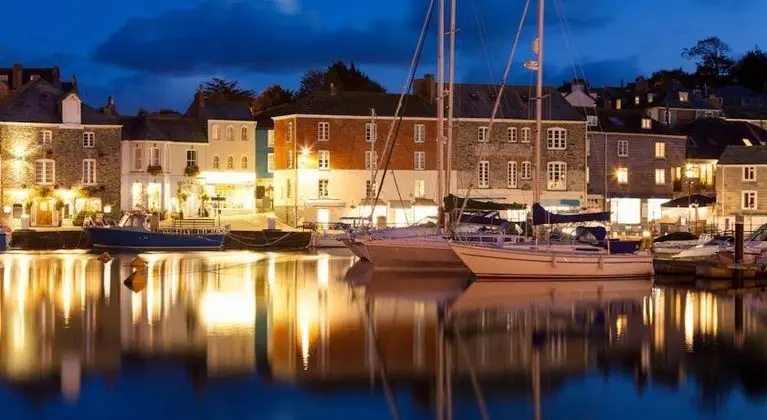 The Old Custom House