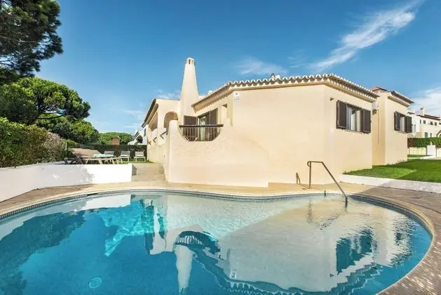 Old Village Area and Walking Distance to all Amenities - Havuz