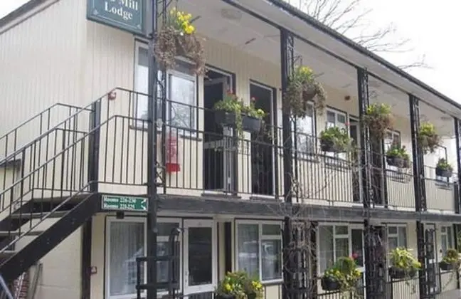 The Old Mill Hotel - Oda Manzaraları