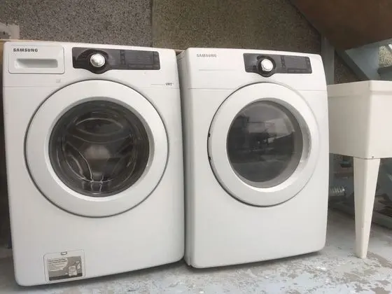 Old plum tree Style Suite