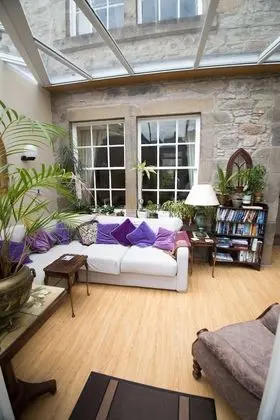 The Old Priory Guesthouse - Lobi