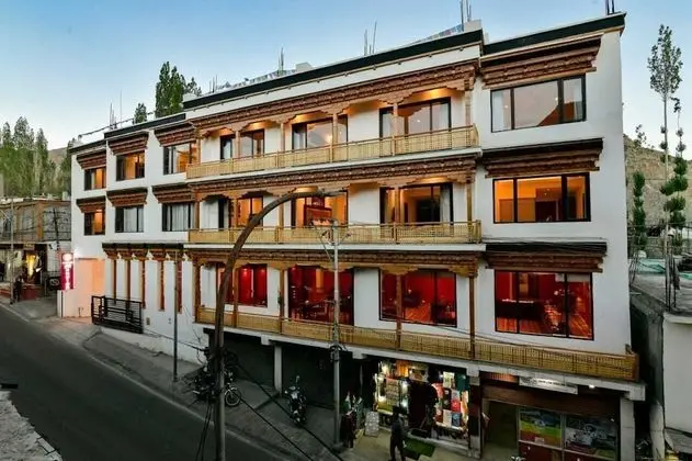 Old Road Mansion - Dış Mekan