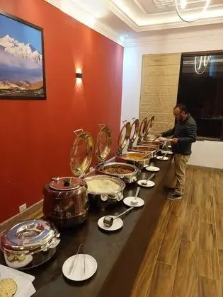 Old Road Mansion - Yerinde Yemek