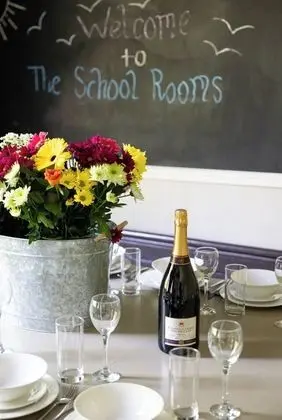 The Old School Rooms - Yerinde Yemek