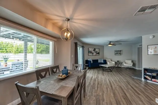 Old Scottsdale Retreat - Yerinde Yemek