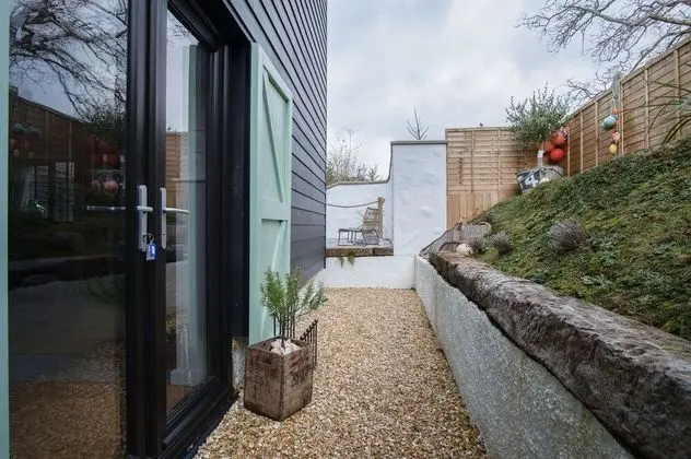 The Old Spa - 2 Bedroom Cottage - Pleasant Valley - 1