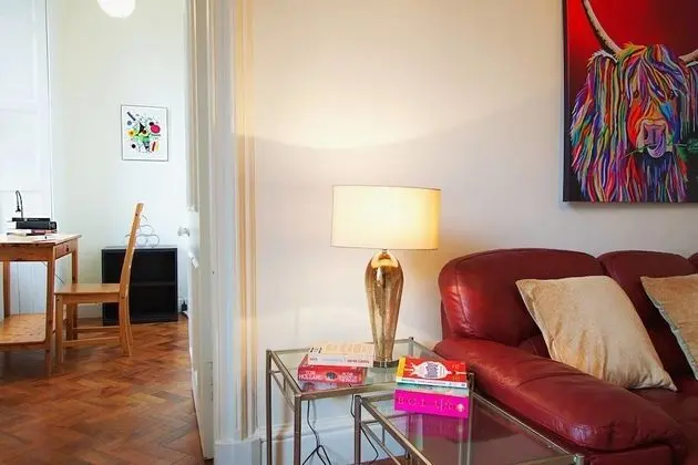 Old Town 'castle Terrace' 3 Bedroom Apartment - Oda Düzeni