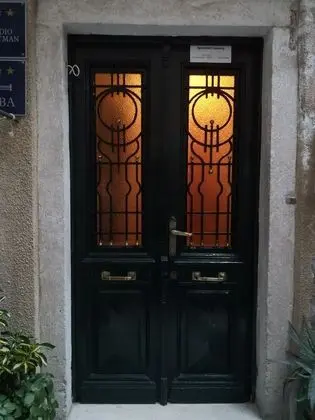 Old Town Economy Apartments - Dış Mekan