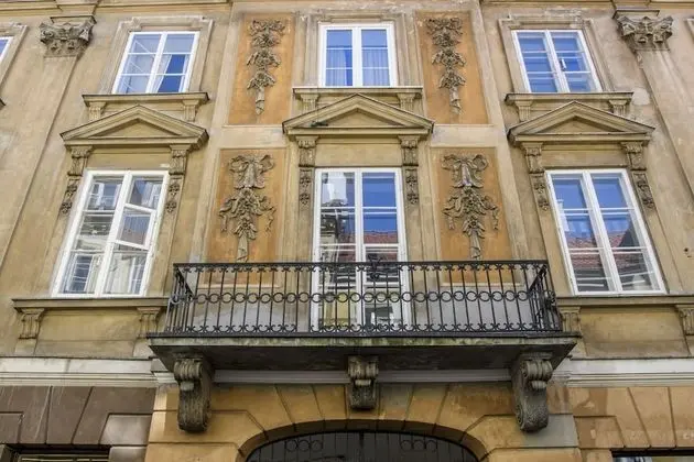 Old Town Folk Apartment