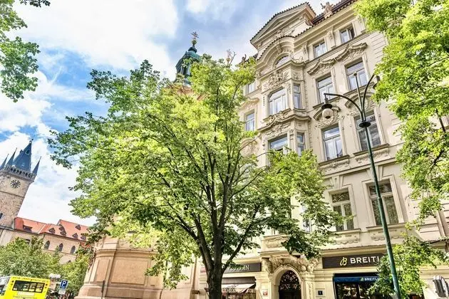 The Old Town Square & Parizska Apartments - Dış Mekan