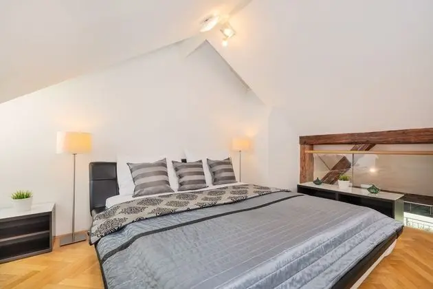 Old town square premium apartments - İç Mekan
