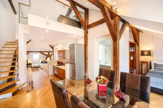 Old town square premium apartments - Mutfak
