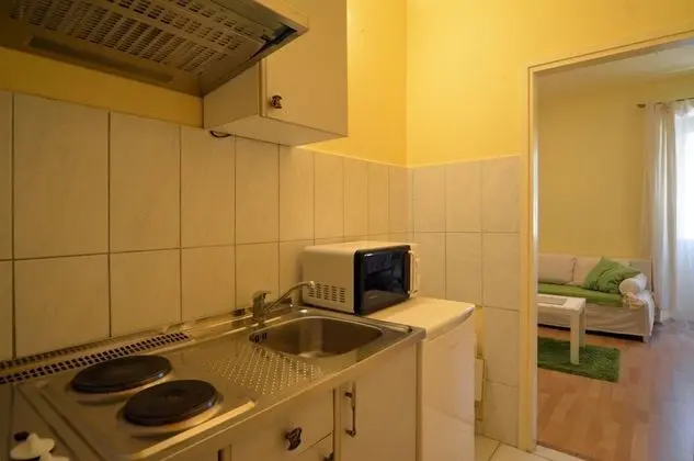 Old Town Švalba Apartments - Mutfak