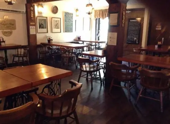 The Olde Angel Inn - Yerinde Yemek