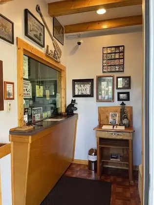 OLDE MILL INN OF CLARKSTON - Lobi