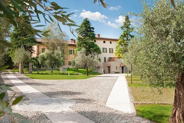 Olea Dei Holiday Apartments