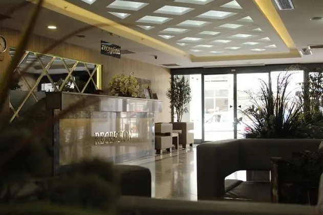 Olea Hotel - Lobi