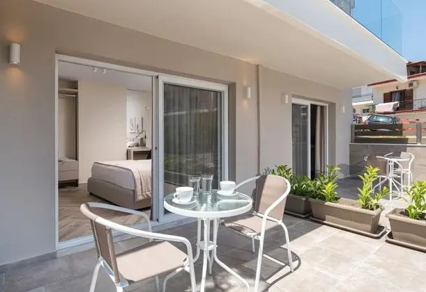 Olenia Luxury Apartments 1 - Oda Düzeni