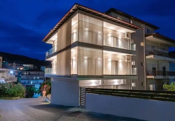 Olenia Luxury Apartments 3 - Dış Mekan