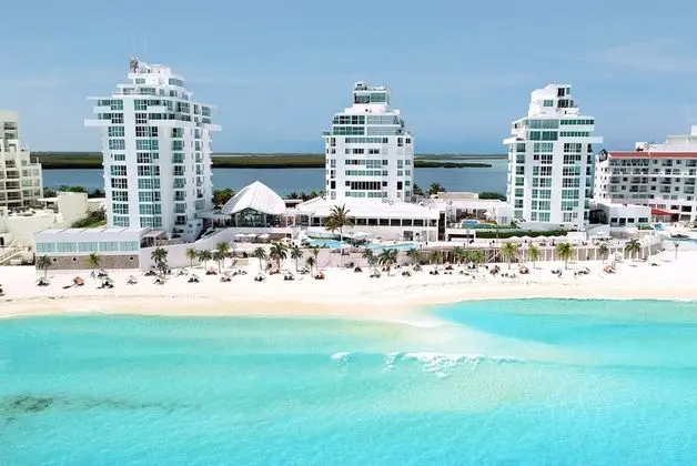 Oleo Cancun Playa All Inclusive Boutique Resort