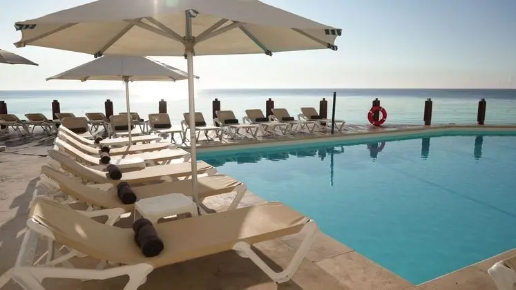 Oleo Cancun Playa All Inclusive Boutique Resort - Havuz