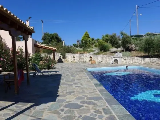 Villa Olga, in Beautiful Countryside, Large Piece of Land, Pool, Axos, NW Coast - Havuz
