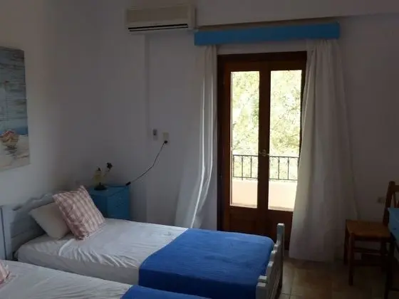 Villa Olga, in Beautiful Countryside, Large Piece of Land, Pool, Axos, NW Coast - Oda