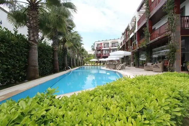 Olira Boutique Hotel Spa - Havuz
