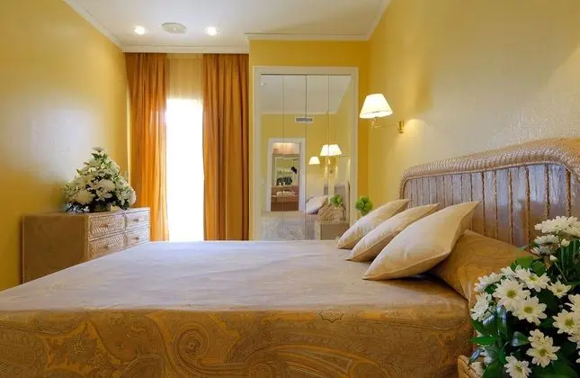 Oliva Nova Golf Beach & Golf Hotel - Oda