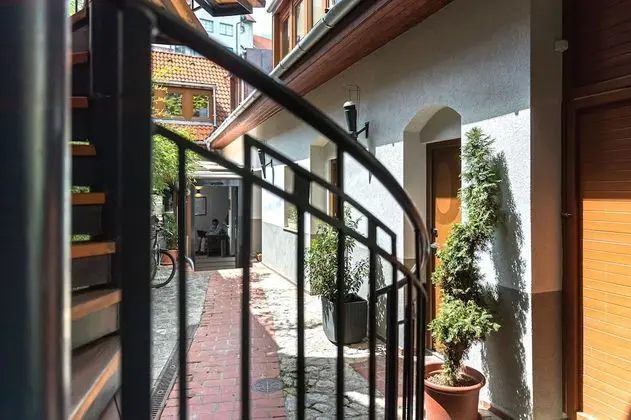Oliva Hotel