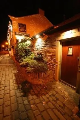 The Olive Branch Inn - Dış Mekan