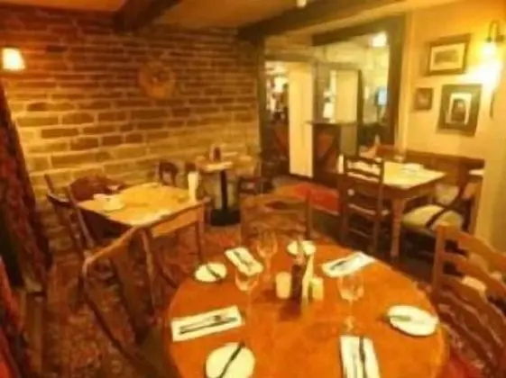 The Olive Branch Inn - Yerinde Yemek