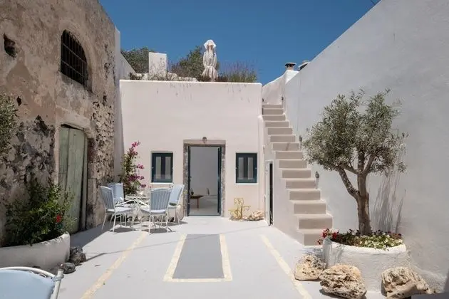 Olive Cave Houses