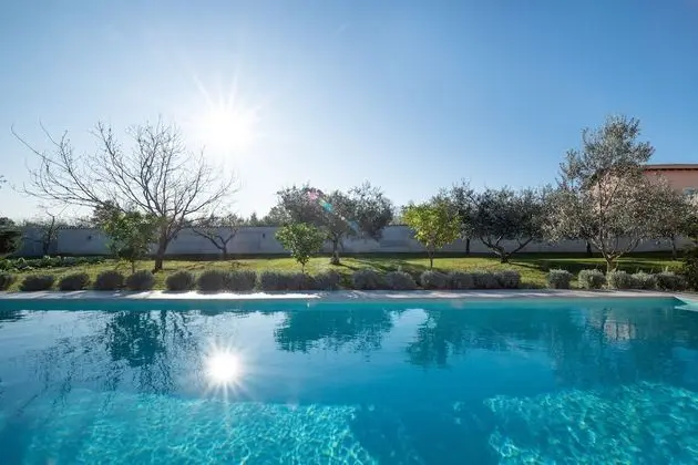 Olive & Lavender villa with pool - Havuz