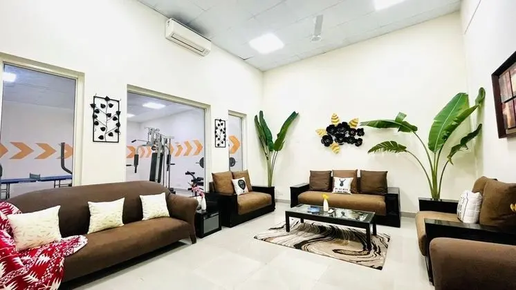 Olive Service Apartment Cyber Park - Lobi